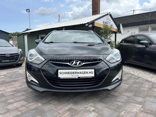 HYUNDAI I40 1.7 CRDi HP Style NAVIGÁCIÓ.TOLATÓKAMERA AUTO HOLD.4 ÜLÉSFŰTÉS.TEMPOMAT