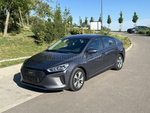 HYUNDAI IONIQ plug-in 1.6 GDi Premium DCT 81000km LED FÉNYSZÓRÓ NAVI KAMERA KEYLESS GO INFINITY HIFI