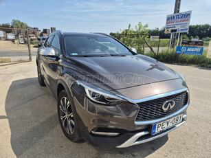 INFINITI QX30 2.2d Premium Tech AWD 7DCT