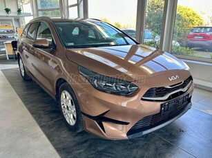 KIA CEE'D Ceed SW 1.5 T-GDI Gold DCT LED fényszóró! Vezeték nélküli kivetítés! Áfás!