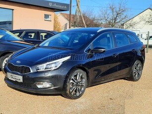 KIA CEE'D SW 1.6 CRDI EX (Automata) Digit műszerfal Xenon Led Félbőr Navi Kamera Fűthető kormány és ülés KeylessGo