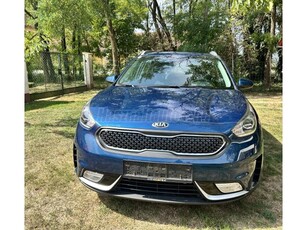 KIA NIRO HEV 1.6 GDI Silver DCT