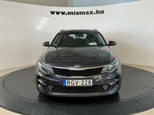 KIA OPTIMA SW 1.7 CRDI EX Prémium Navi Kamera magyarországi. vezetett szervizkönyves. leinformálható