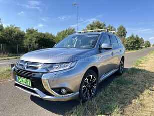 MITSUBISHI OUTLANDER 2.0 PHEV Instyle Navi 4WD CVT PLUS