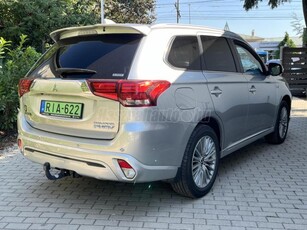 MITSUBISHI OUTLANDER 2.4 PHEV Instyle Premium 4WD CVT Magyarországi. Zöld rendszám. Vonóhorog. Friss műszaki!