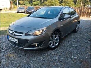 OPEL ASTRA J Sedan 1.6 Enjoy EURO6 MAGYARORSZÁGI 1.TULAL+VÉGIG VEZETETT SZERVIZTÖRTÉNET+MEGKÍMÉLT!