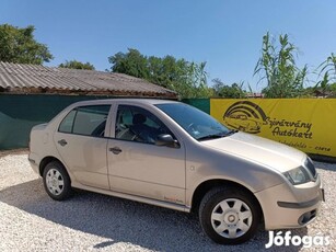 Skoda Fabia Sedan 1.2 6V Family Magyarországi!...