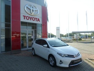 TOYOTA AURIS 1.8 HSD Lounge (Automata)