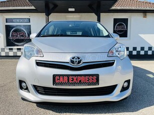 TOYOTA VERSO-S Verso S 1.33 VVT-i Lounge! Navi! Tolatókamera! 45.000 Km!