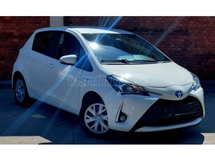 TOYOTA YARIS 1.5 VVT-i Hybrid Selection Smart White e-CVT Tempomat. Navi. T.kametra+radar. 76900 km