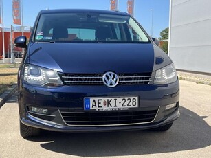 VOLKSWAGEN SHARAN 2.0 CR TDI Highline DSG NAVI XENON VEZETT SZERVÍZKÖNYV TÉLI-NYÁRI GARNITÚRA