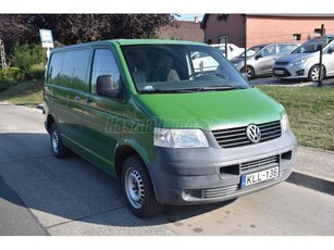 VOLKSWAGEN TRANSPORTER T5 1.9 TDI Basic