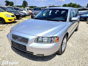 Volvo V70 2.4 Momentum (Automata) Dupla Digit K...