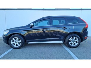 VOLVO XC60 2.0 D [D4] Momentum FWD MAGYAR.S.MENTES.GYÖNYÖRŰ ÁLLAPOT!!!