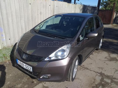 HONDA JAZZ 1.4 Elegance Plus