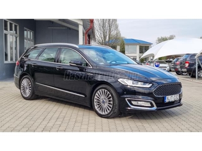 FORD MONDEO 2.0 TDCi Vignale AWD Powershift 97.500km! Vezetett szervizkönyv!