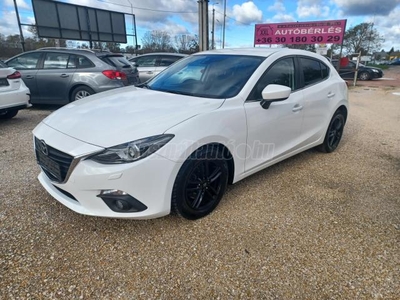 MAZDA 3 Sport 2.0 Takumi SZERVIZKÖNYV.NAVI.HOLTTÉR-F.XENON.ÉRINTŐ-K.KAMERA.BŐRBELSŐ