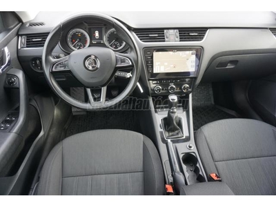 SKODA OCTAVIA Combi 2.0 CR TDI Style 144eKm Áfás Mo-i KmGarancia Navigáció Digitklíma Alufelni Tempomat !