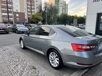 SKODA SUPERB 2.0 TDi Ambition DSG