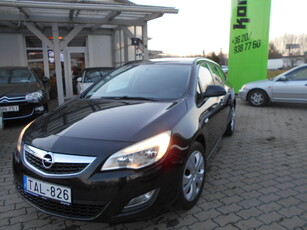 Eladó Opel Astra - Astra J