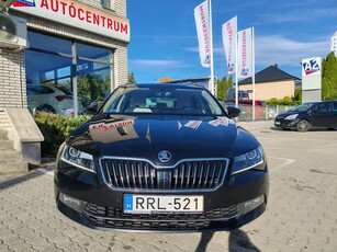 Eladó Skoda Superb