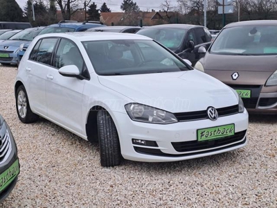 VOLKSWAGEN GOLF VII 1.2 TSI BMT Trendline 1 ÉV GARANCIA!