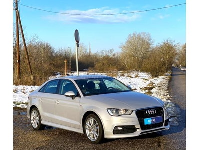 AUDI A3 Limousine 1.6 TDI Attraction S-tronic Automata/S-Line17-ES KEREKEK/SEDAN!