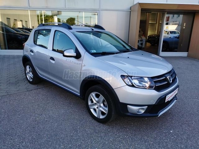 DACIA SANDERO 0.9 TCe Stepway Arctic HÉTVÉGI AKCIÓ! I. TULAJ! VEZETETT SZERVIZKÖNYV! KEVÉS KILOMÉTER!