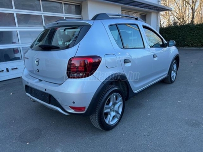 DACIA SANDERO 1.5 dCi Stepway Arctic EURO6 Automata váltó 4X el. ablak Navigáció Friss műszakival !