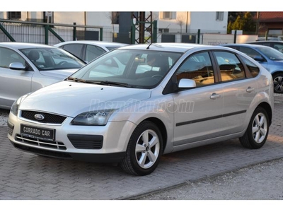 FORD FOCUS 1.6 Sport