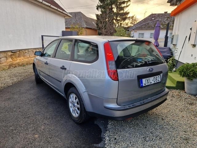 FORD FOCUS 1.6 Trend