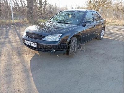 FORD MONDEO 2.0 Ghia