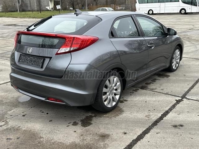 HONDA CIVIC 1.8 Sport 114 E KM-ÜLÉSFŰTÉS-TEMPOMAT-LEINFORMÁLHATÓ