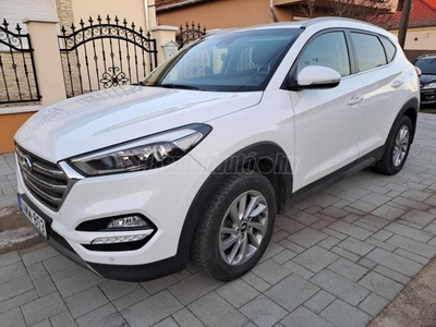 HYUNDAI TUCSON 1.6 T-GDi Premium Special Edition 4WD DCT Frissen szervizelt !