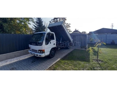 ISUZU NPR 65