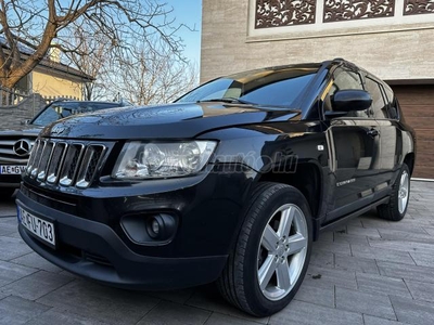 JEEP COMPASS 2.2 CRD DOHC Limited Bőr. Navi. Klíma. 6 sebességes kézi vátó. két gyári kulcs. azonnal vihető