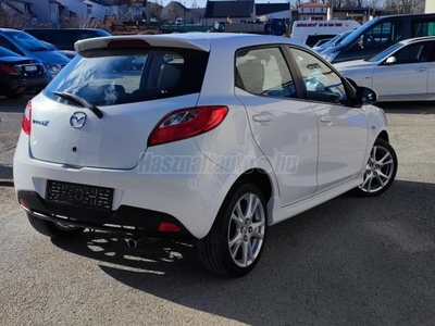 MAZDA 2 1.5i GTA SPORT GYÖNGYHÁZFEHÉR KLÍMA TEMPOMAT ÜLÉSFŰTÉS ALUFELNI FRISS VIZSGA ÖSSZES SZERV