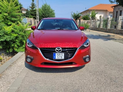 MAZDA 3 Sport 2.0 Revolution