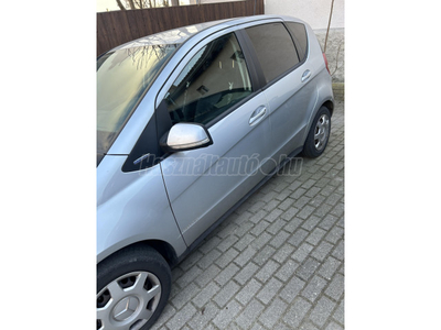 MERCEDES-BENZ A 160 BlueEFFICIENCY Avantgarde