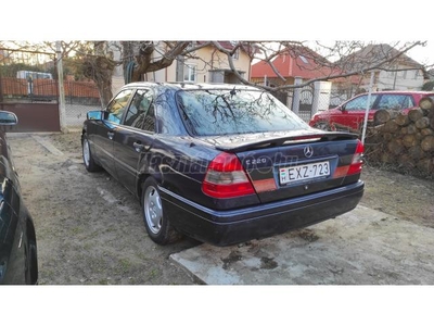 MERCEDES-BENZ C 220 Sport