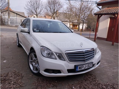 MERCEDES-BENZ E 200 CDI BlueEFF. Elegance 7G-TRONIC