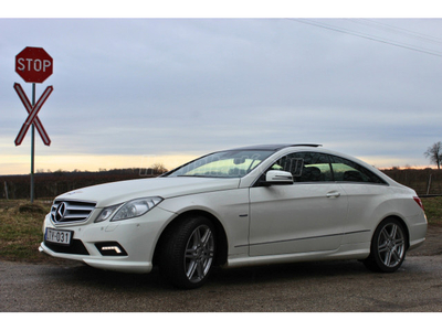 MERCEDES-BENZ E 220 CDI BlueEFFICIENCY Elegance