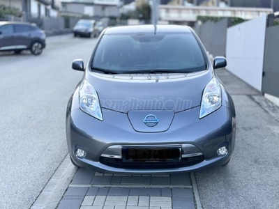 NISSAN LEAF Acenta 30 kWh (Automata) Kevés km. Újszerű állapot. 11 pálcás