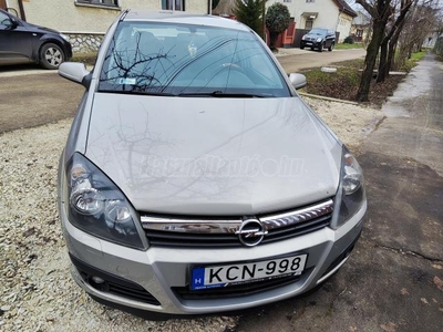 OPEL ASTRA H 1.6 Essentia