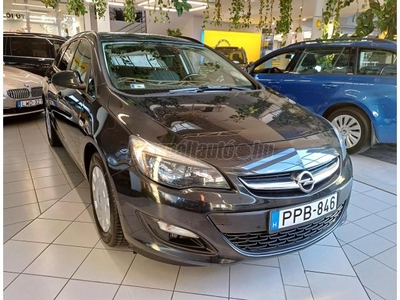 OPEL ASTRA J Sports Tourer 1.6 CDTI Start-Stop Enjoy ECO FLEX. NAVIGÁCIÓ. DIGITKLÍMA. W0LPD8E68G8022742