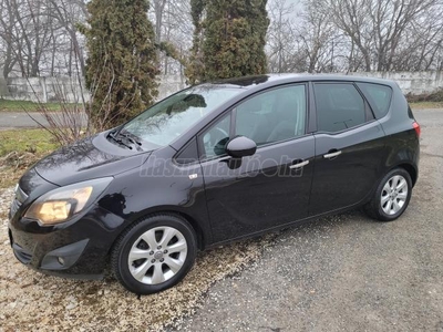 OPEL MERIVA B 1.4 T Selection Panorámatető. 127.000km. Friss műszaki. Félbőr kárpit. Radarok