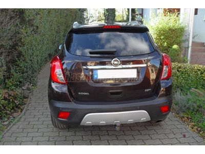 OPEL MOKKA 1.7 CDTI Cosmo (Automata) TÉLI-NYÁRI KERÉKGARNITÚRA. EGYEDI BŐRBELSŐ