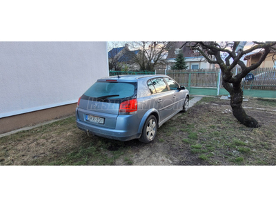 OPEL SIGNUM 2.0 T