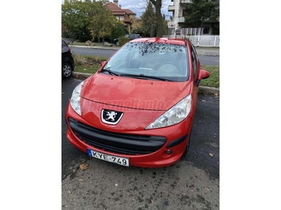 PEUGEOT 207 1.4 16V Trendy