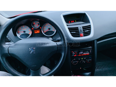 PEUGEOT 207 1.6 HDi Sporty